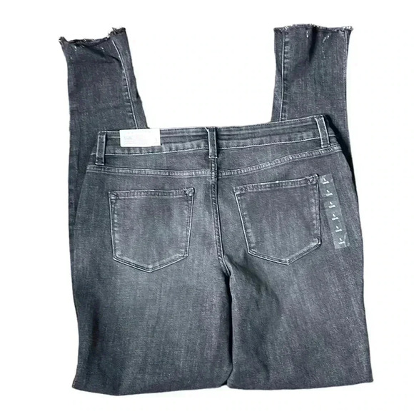 Maurices Distressed Charcoal Skinny Leg Mid Rise Jeggings NWT Size L - Picture 4 of 6
